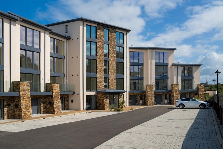 Click the photo for more details of Trebarwith Crescent, Newquay