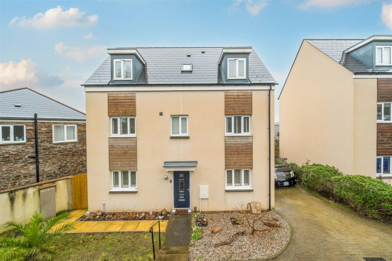 Images for Tyller Hernen, St. Austell