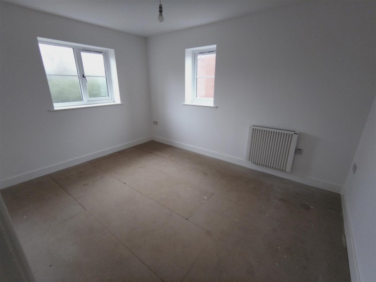 Images for Warwick Street, Daventry, NN11