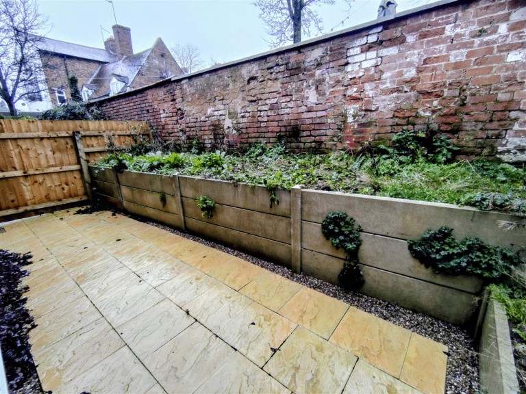 Images for Warwick Street, Daventry, NN11