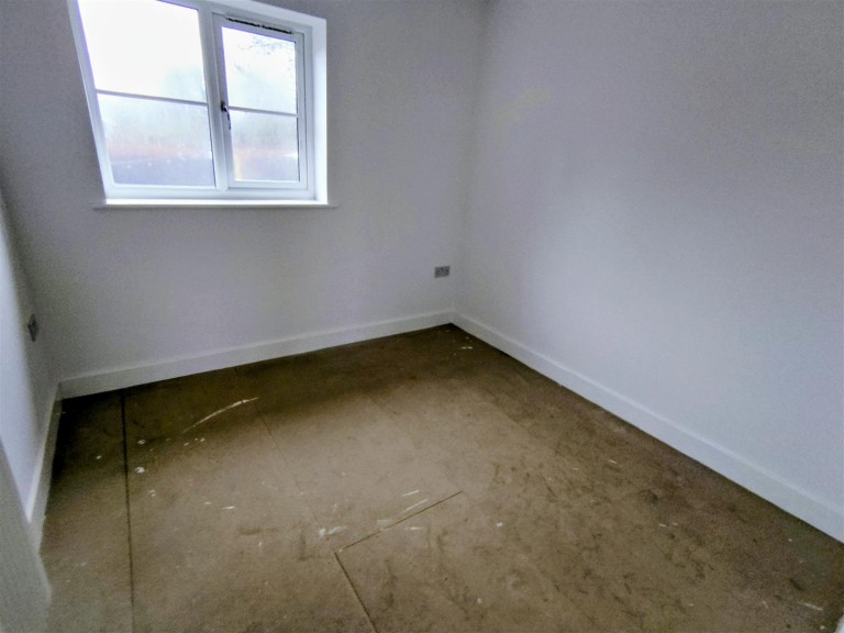 Images for Warwick Street, Daventry, NN11