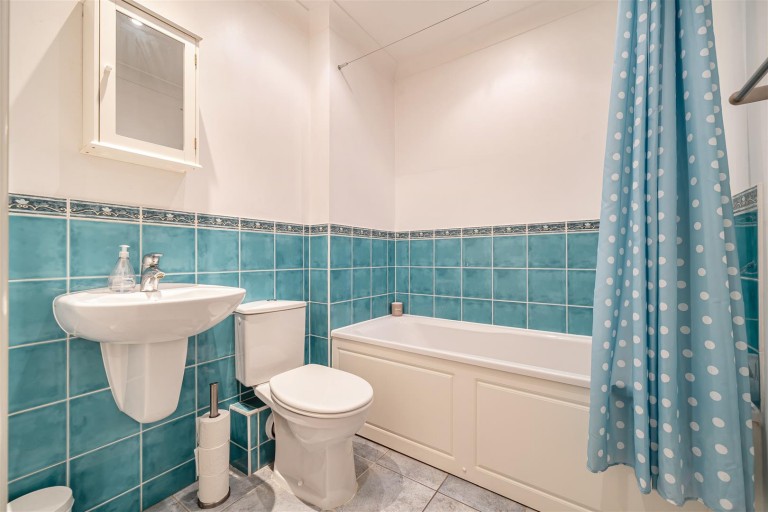 Images for Wolage Drive, Wantage, OX12