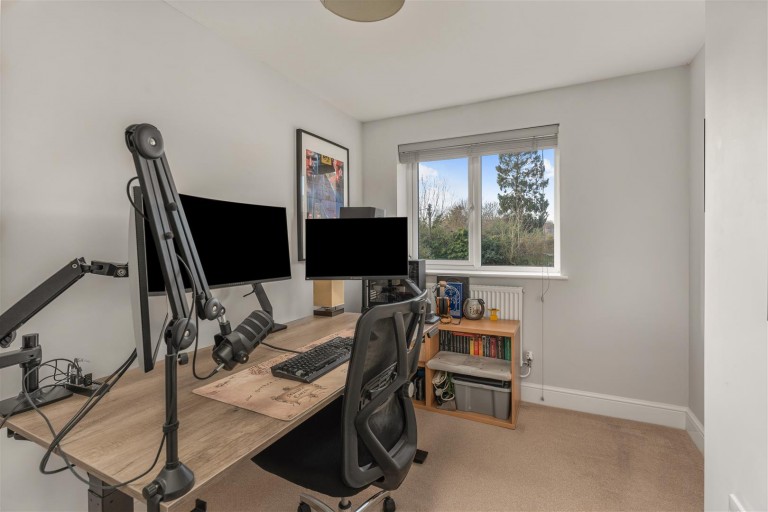 Images for Creampot Close, Cropredy