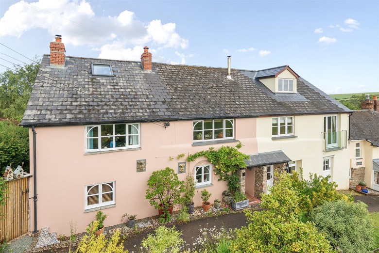 Click the photo for more details of Woodtown, Bideford