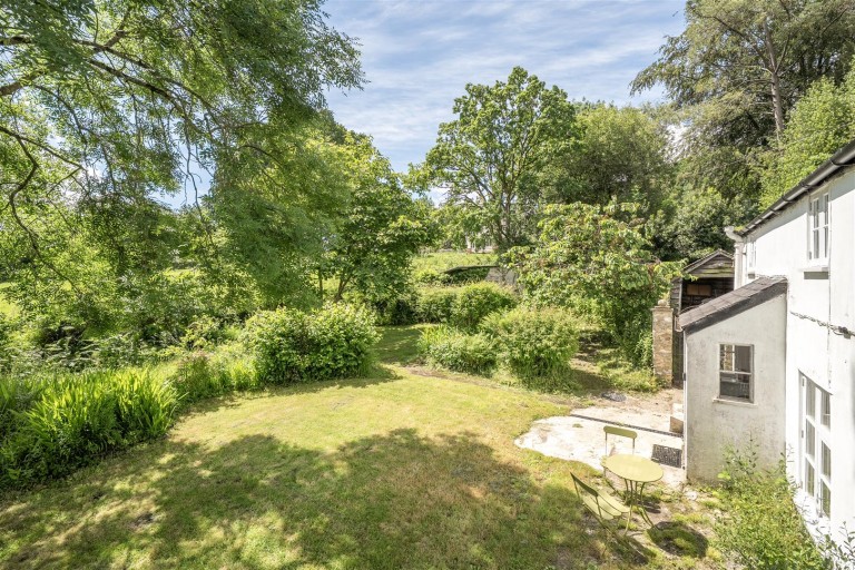 Images for Stockland, Honiton