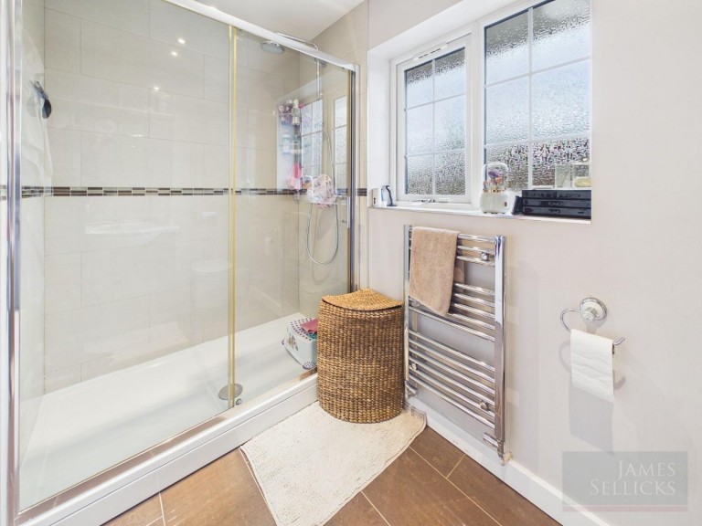 Images for Turnbury Way, Stoneygate, Leicester