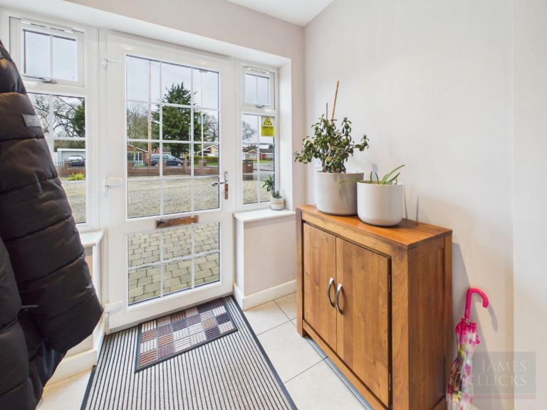 Images for Turnbury Way, Stoneygate, Leicester