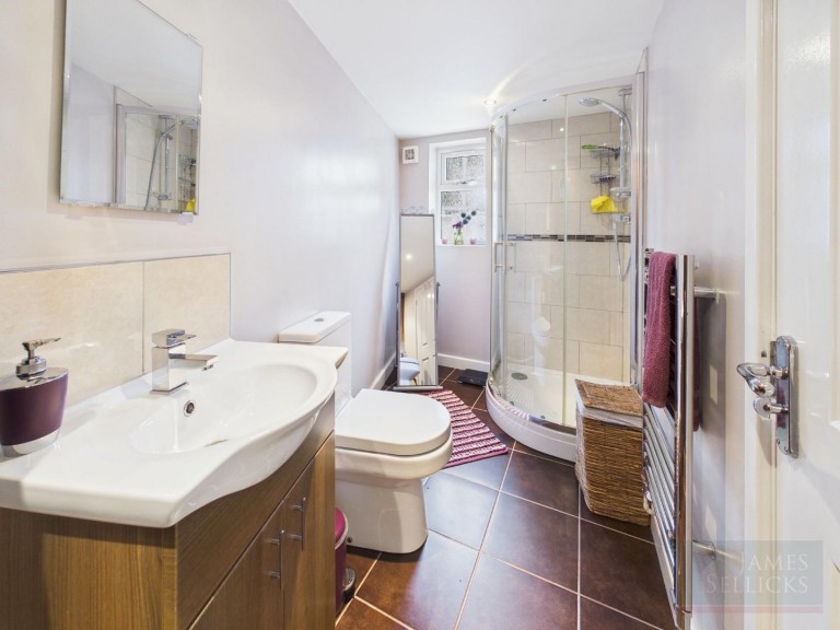 Images for Turnbury Way, Stoneygate, Leicester