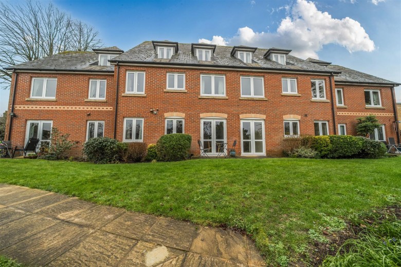 Click the photo for more details of Betjeman Court, Wantage