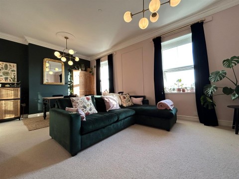 Click the photo for more details of West Allington, Bridport