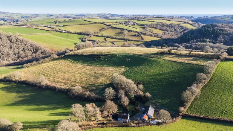 Click the photo for more details of Pelynt, Looe