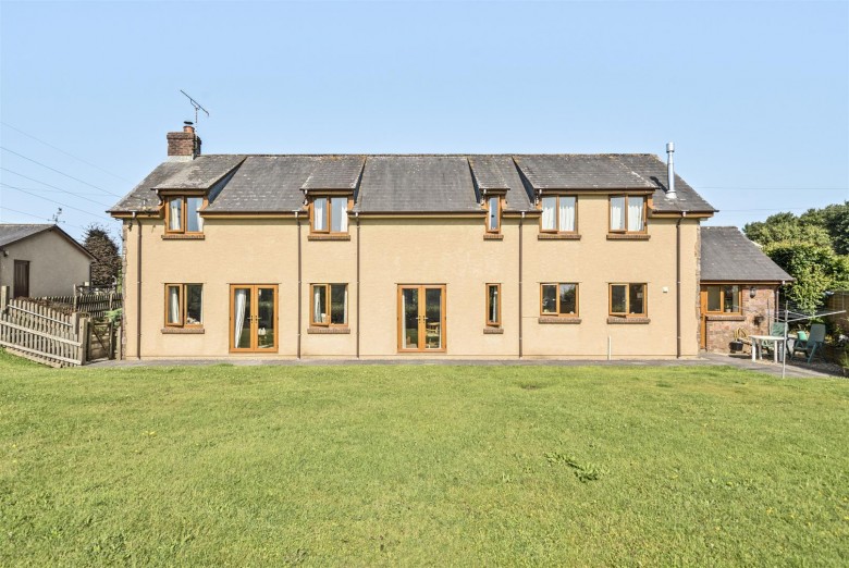 Click the photo for more details of East Anstey, Tiverton