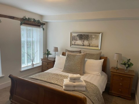 Click the photo for more details of The Old Glove Factory, Tintinhull, Yeovil