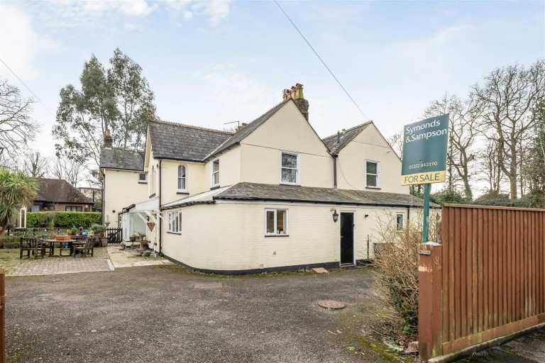 Images for Higher Blandford Road, Broadstone