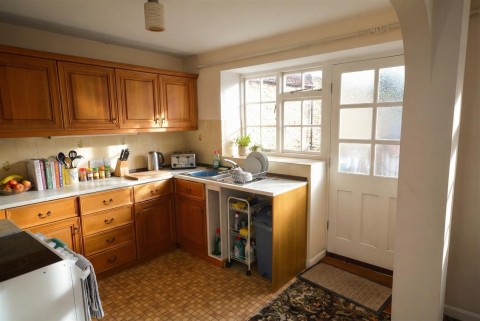 Click the photo for more details of High Street, Wellingore, Lincoln