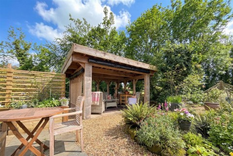 Click the photo for more details of Hough-On-The-Hill, Grantham