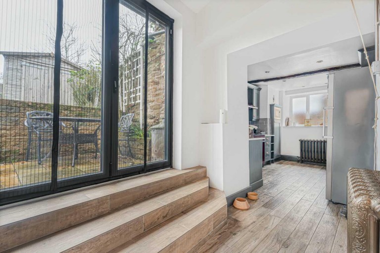 Images for Manor Road,, Staverton, NN11