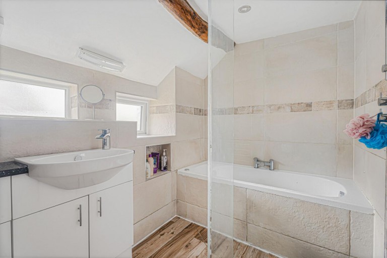 Images for Manor Road,, Staverton, NN11