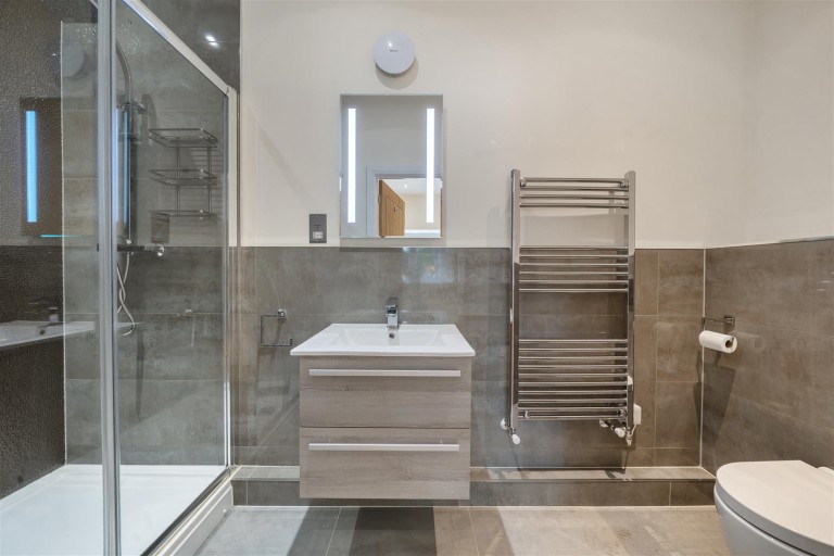 Images for Dodford, Northampton, NN7