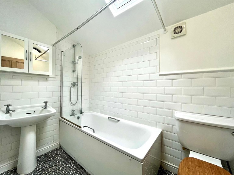 Images for Ivy Road, Abington, Northampton, NN1