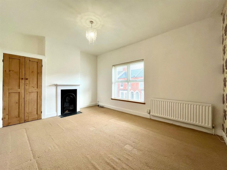 Images for Ivy Road, Abington, Northampton, NN1