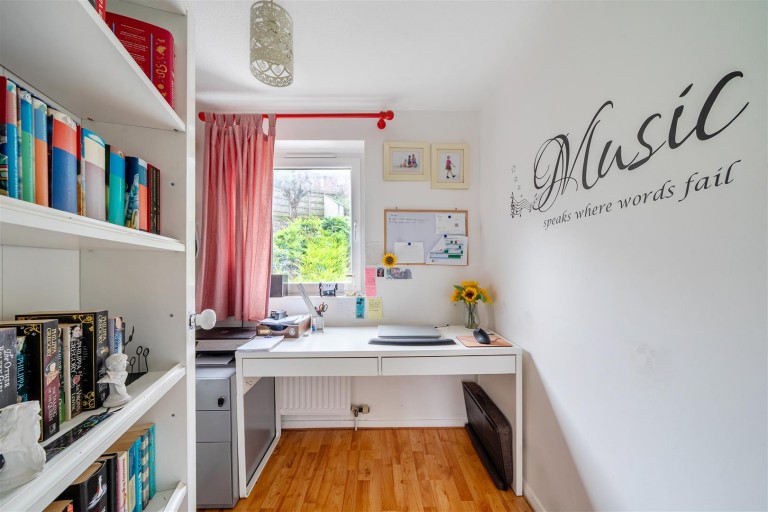 Images for Spencer Drive, Tiverton