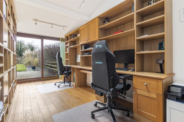 Images for High Street, Tadlow, Royston