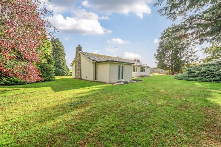 Images for Lower Street, Pury End, NN12