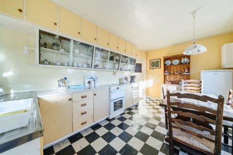 Click the photo for more details of Lower Street, Pury End, NN12