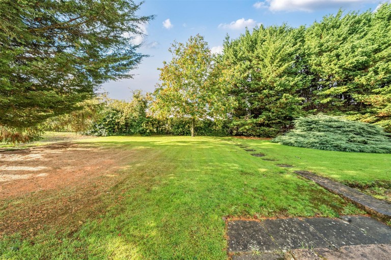 Images for Lower Street, Pury End, NN12