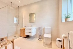 Images for High Street, Harlaxton, Grantham