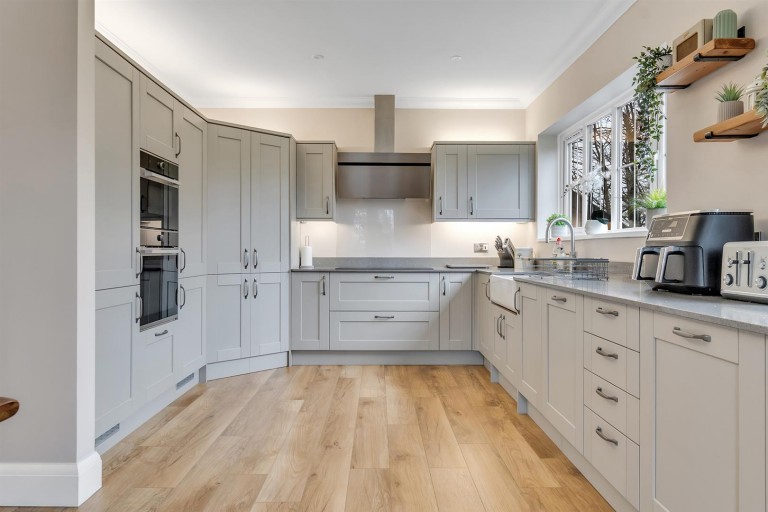 Images for Kilmington, Axminster