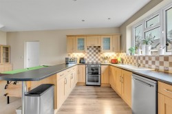 Images for Kilmington, Axminster