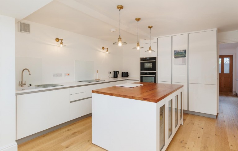 Images for Old Town Cowes, Isle of Wight