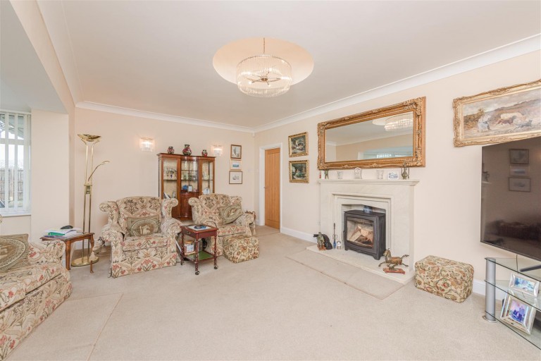 Images for Bedworth Road, Bulkington, CV12