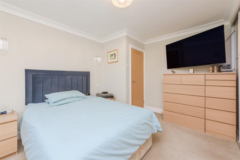 Images for Bedworth Road, Bulkington, CV12