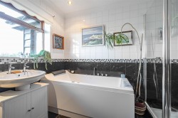 Images for Doddiscombsleigh, Exeter