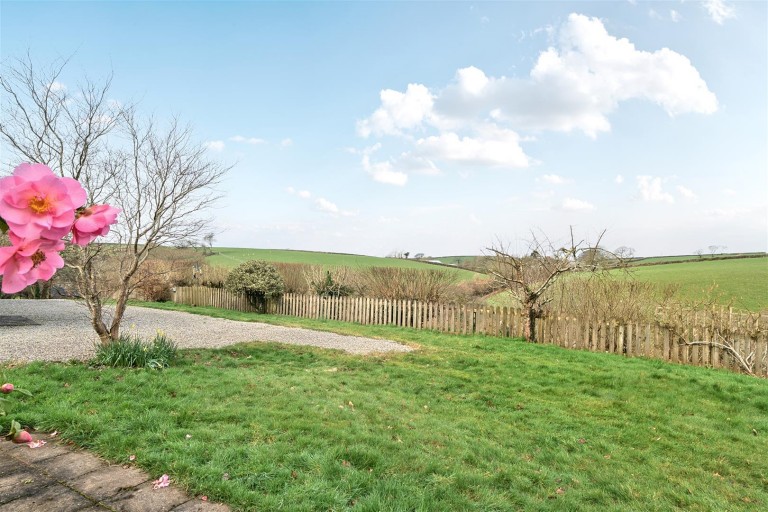 Images for Nr Lanreath, Looe