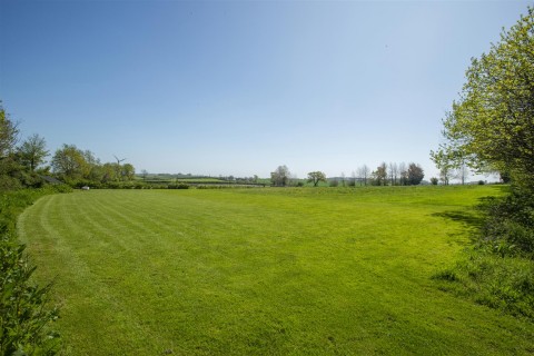 Click the photo for more details of Morchard Bishop