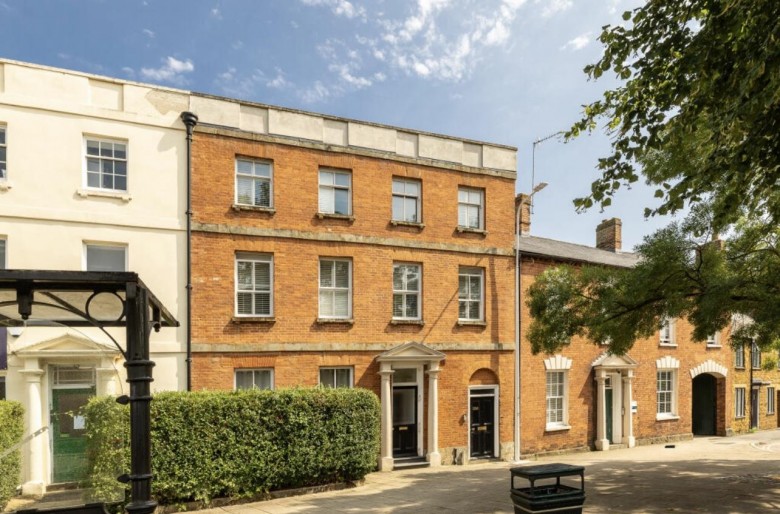 Click the photo for more details of Flat 6, 26 Horse Fair, Banbury