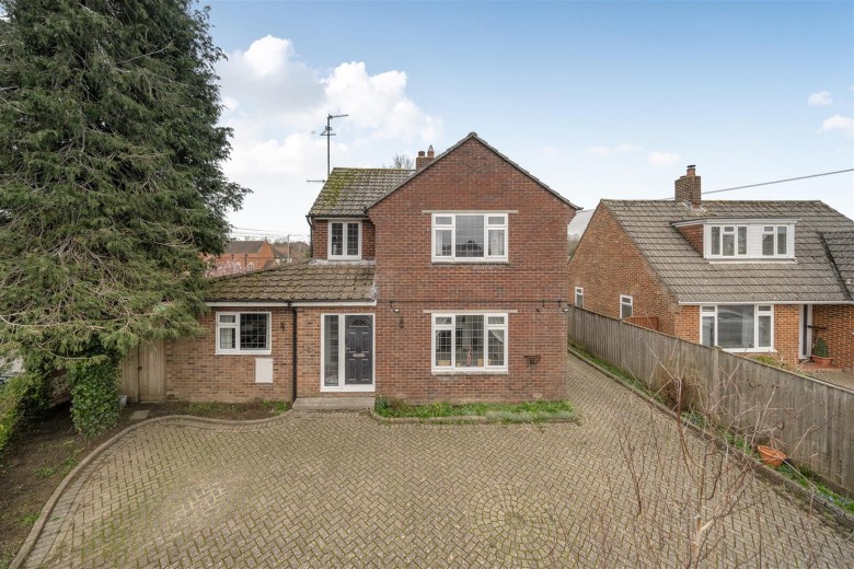 Click the photo for more details of White Cliff Gardens, Blandford Forum