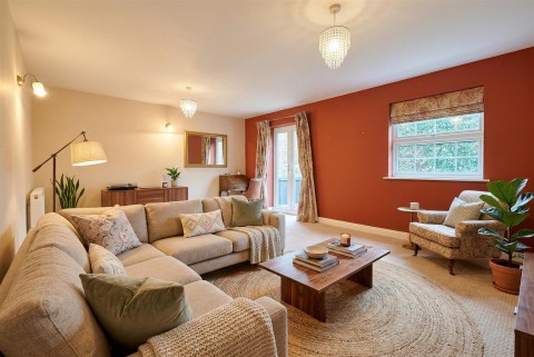 Click the photo for more details of Skayman Fields, Carlton-Le-Moorland, Lincoln