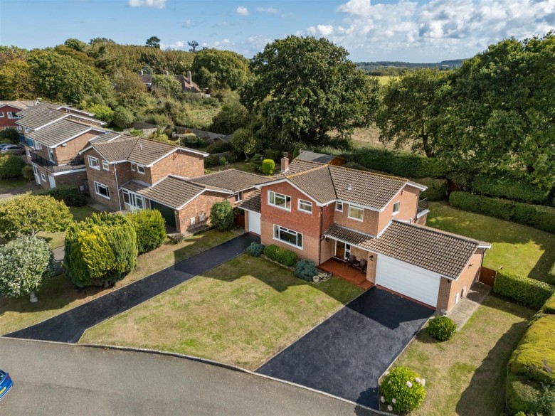 Click the photo for more details of Seaview, Isle of Wight