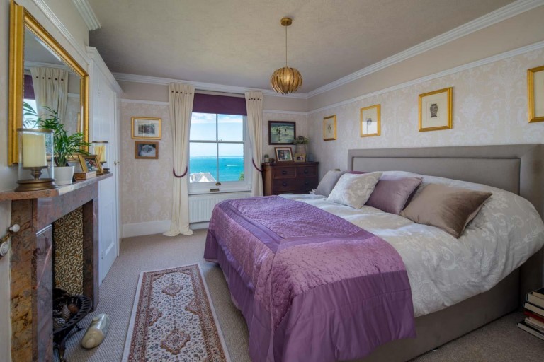 Images for Cowes, Isle of Wight