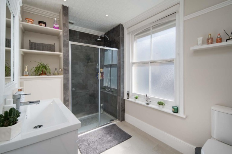 Images for Cowes, Isle of Wight