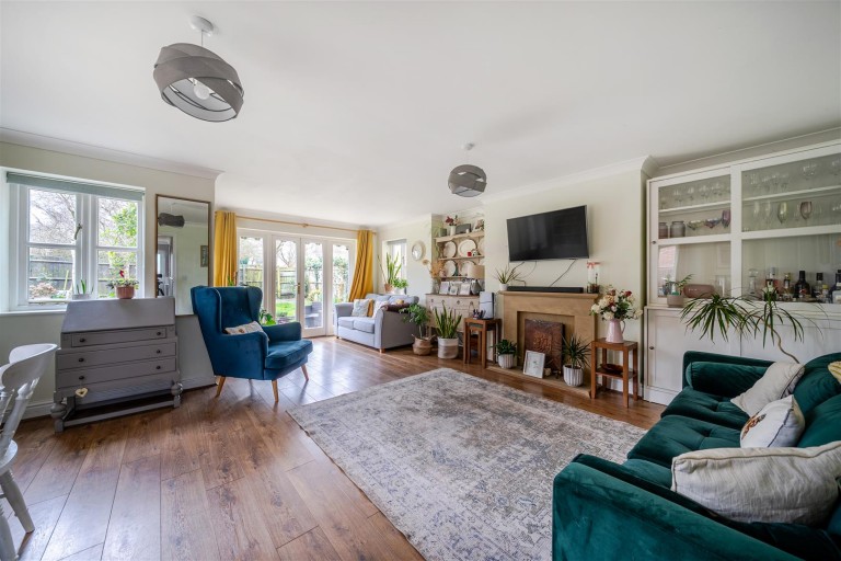 Images for Duchess Gardens, Potterspury, NN12