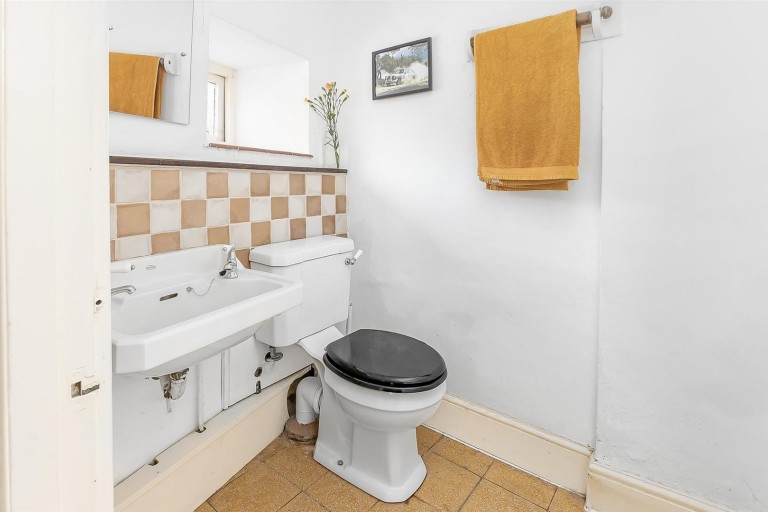 Images for Kilsby Road, Barby, Rugby, CV23