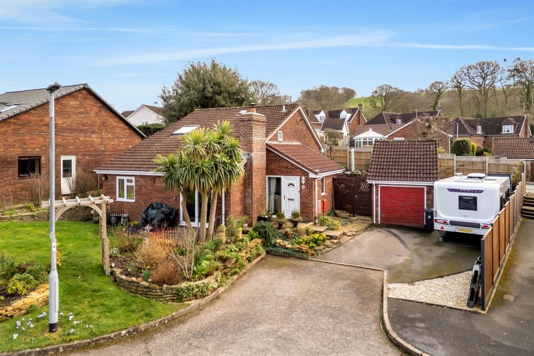 Click the photo for more details of Bhutan Close, Honiton