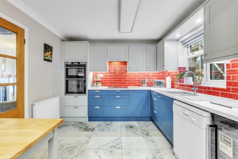 Click the photo for more details of Bhutan Close, Honiton