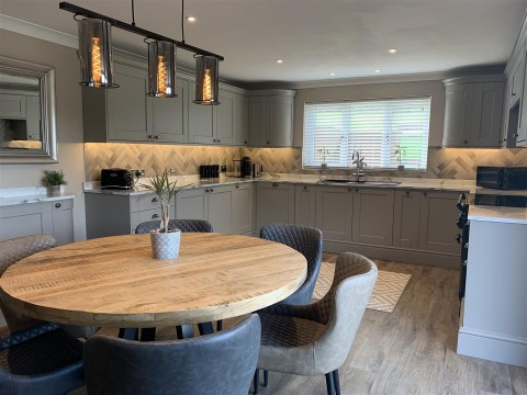 Click the photo for more details of Warbstow, Launceston